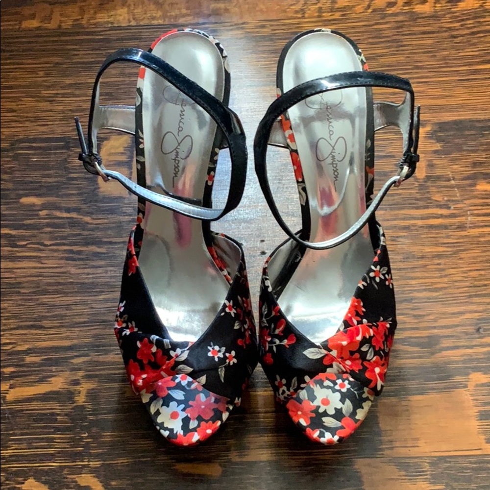 Jessica Simpson Black with Red Flower Heels